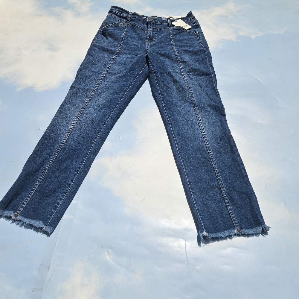 Blue Festival Jeans Trending Blue Demin Capris - Picture 15 of 16